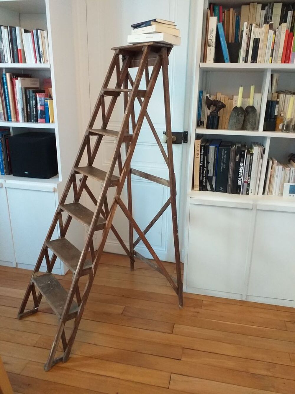 Grand escabeau Vintage 7 marches en bois fonc&eacute; 175cm de haut Meubles