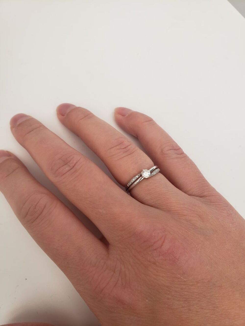 Bague Or Blanc 375/1000 Diamant 0,10 carat (T49) Bijoux et montres