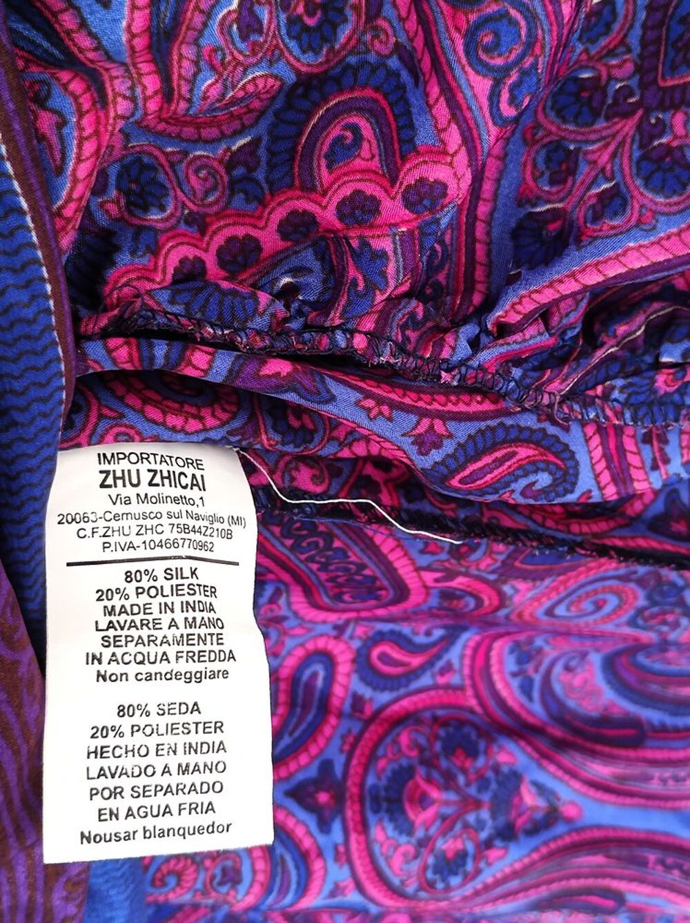 magnique robe longue assymetrique en soie marque BOHO Vêtements