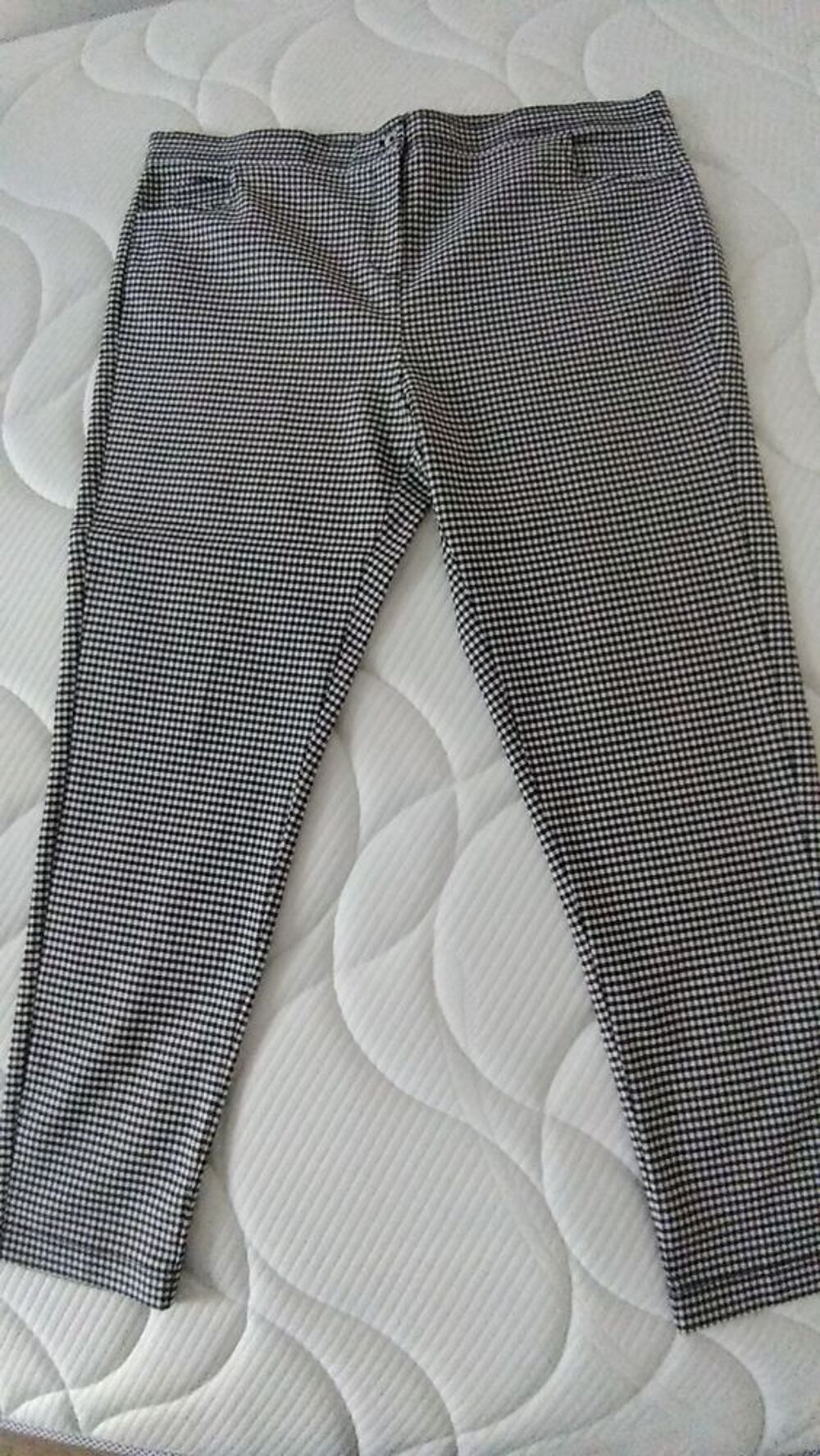 pantalon neuf; vichy taille 48 Vêtements