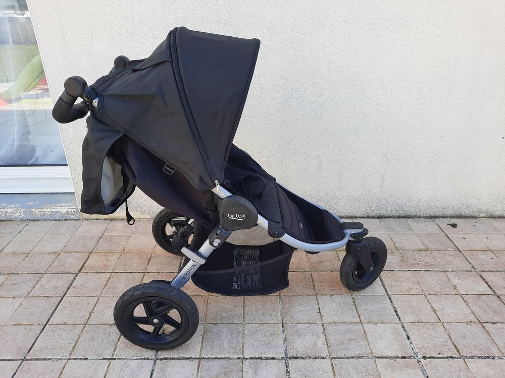 Poussette B-motion 3 Britax Romer. Puériculture