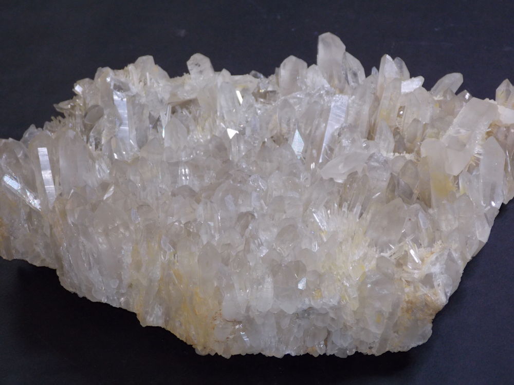 Plaque de Quartz Argenti&egrave;re Haute-Savoie France 2,352 kg 