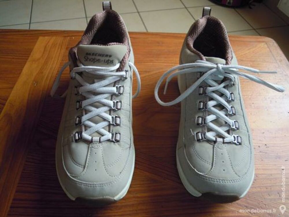baskets SHAPE-UPS SKECHERS Chaussures