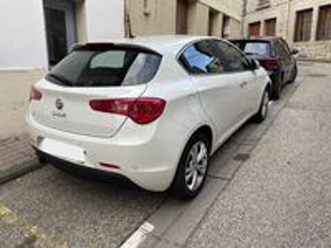 Giulietta 1.4 TB MultiAir 170 ch S&S Distinctive 2014 occasion 42570 Saint-H&eacute;and