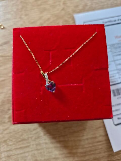 Collier or jaune c?ur am�thyste 130 Saint-Junien (87)