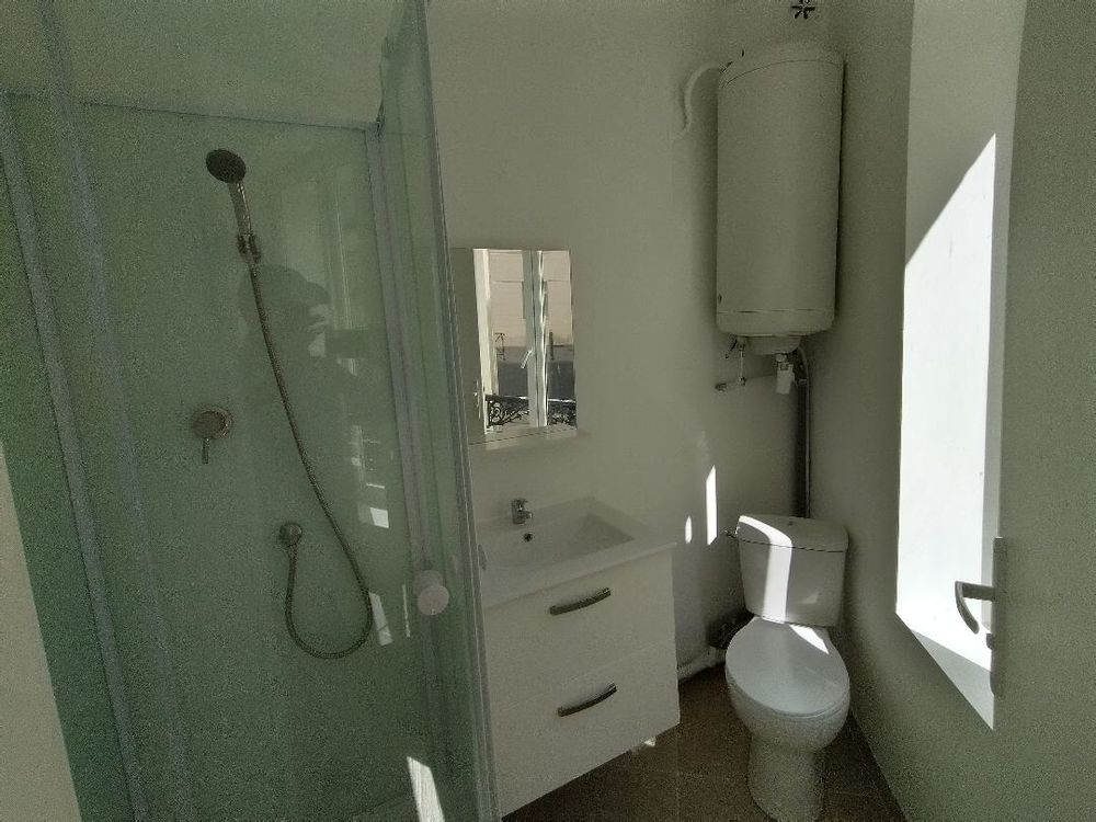 Vente Appartement Studio 15 m² Puteaux la défense Puteaux