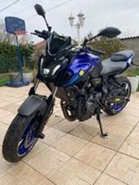 YAMAHA 2022 occasion 63360 Lussat