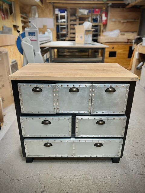 Commode  499 Grenoble (38)