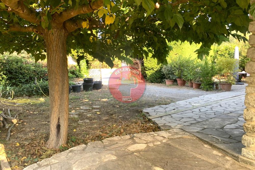 � vendre  Maison Saint-Paul-de-Vence (06570)