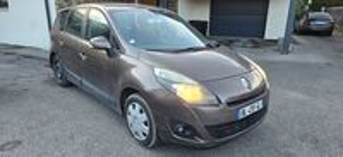 Grand Sc&eacute;nic III dCi 110 FAP eco2 Expression Euro 5 7 pl 2011 2011 occasion 74950 Scionzier