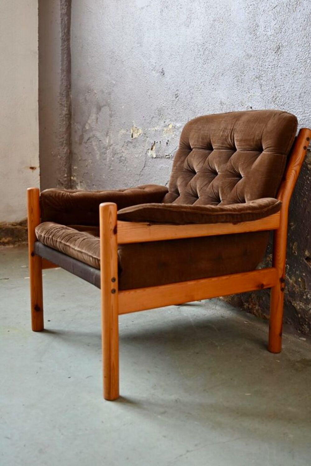 fauteuil de salon en pin 1970 style montagne Meubles