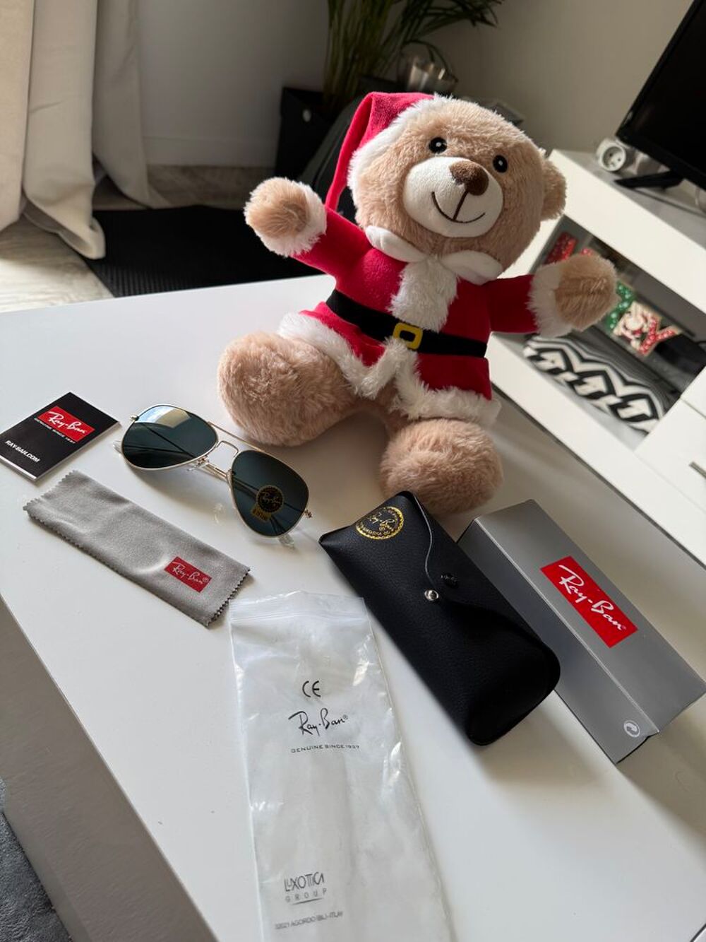 Ray-Ban Aviator dor&eacute;/noir Bijoux et montres