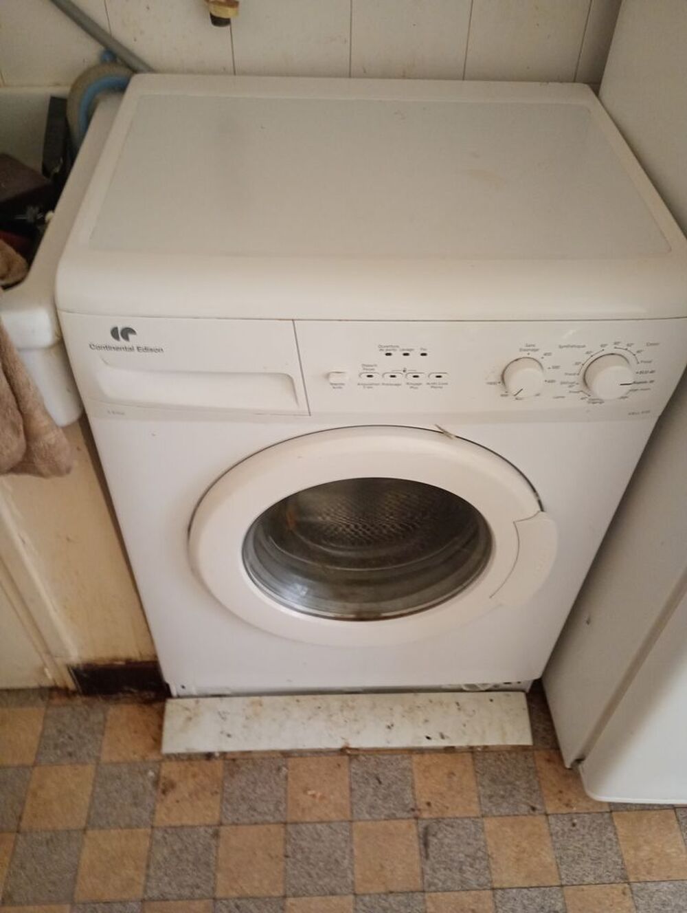 Lot &eacute;lectrom&eacute;nager - Lave-linge + Frigo combin&eacute; - 160€ Electroménager