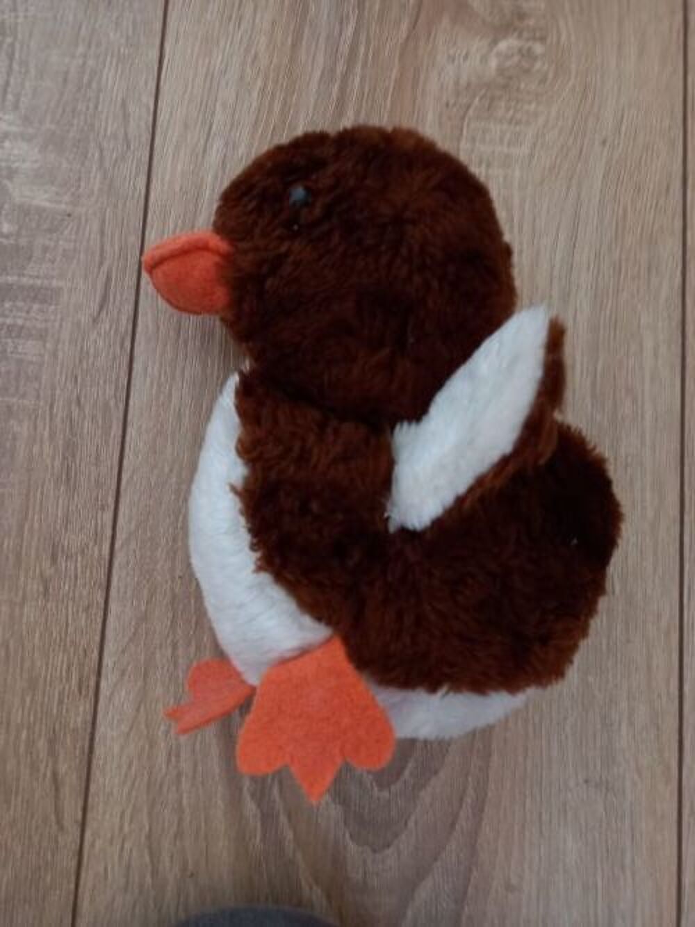 Peluche canard marron orange et blanc 17 cm Jeux / jouets