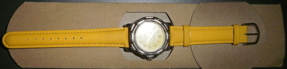 montre neuve unisex norwitch quartz bracelet jaune Bijoux et montres