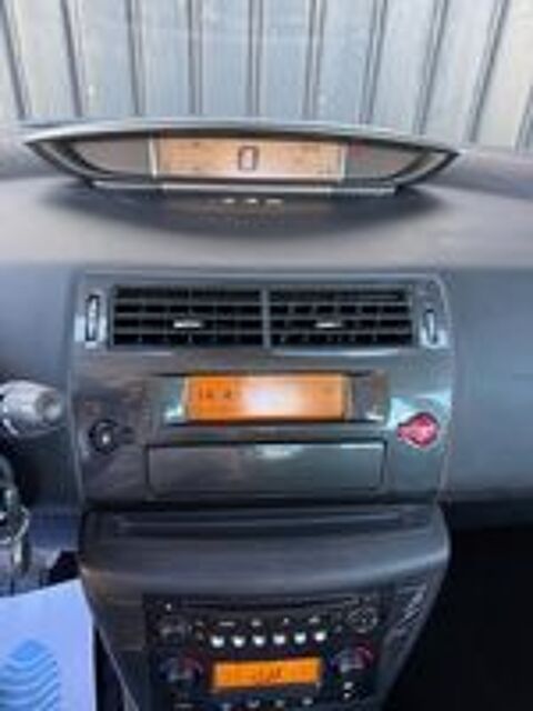 C4 Coup&eacute; HDi 138 FAP VTS A 2006 occasion 38210 Tullins