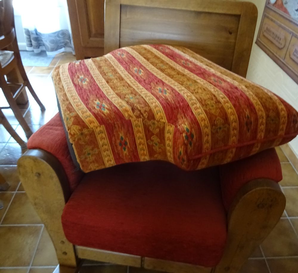 Fauteuil en ch&ecirc;ne massif -Tr&egrave;s confortable- Excellent Meubles