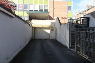  Parking / Garage  louer 13 m