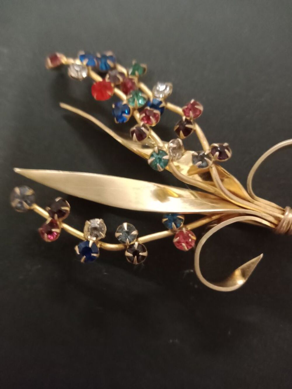 Broche ancienne en plaqu&eacute; or ann&eacute;e 50 Bijoux et montres