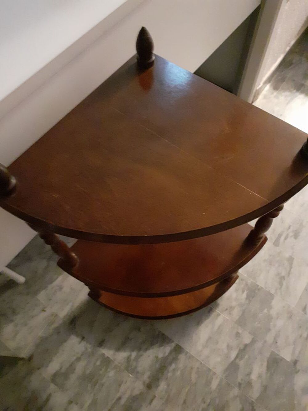 Etag&egrave;re angle Meubles