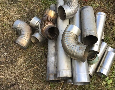 Tuyaux et coudes inox et galvanis en lot 100 Verneuil-sur-Avre (27)