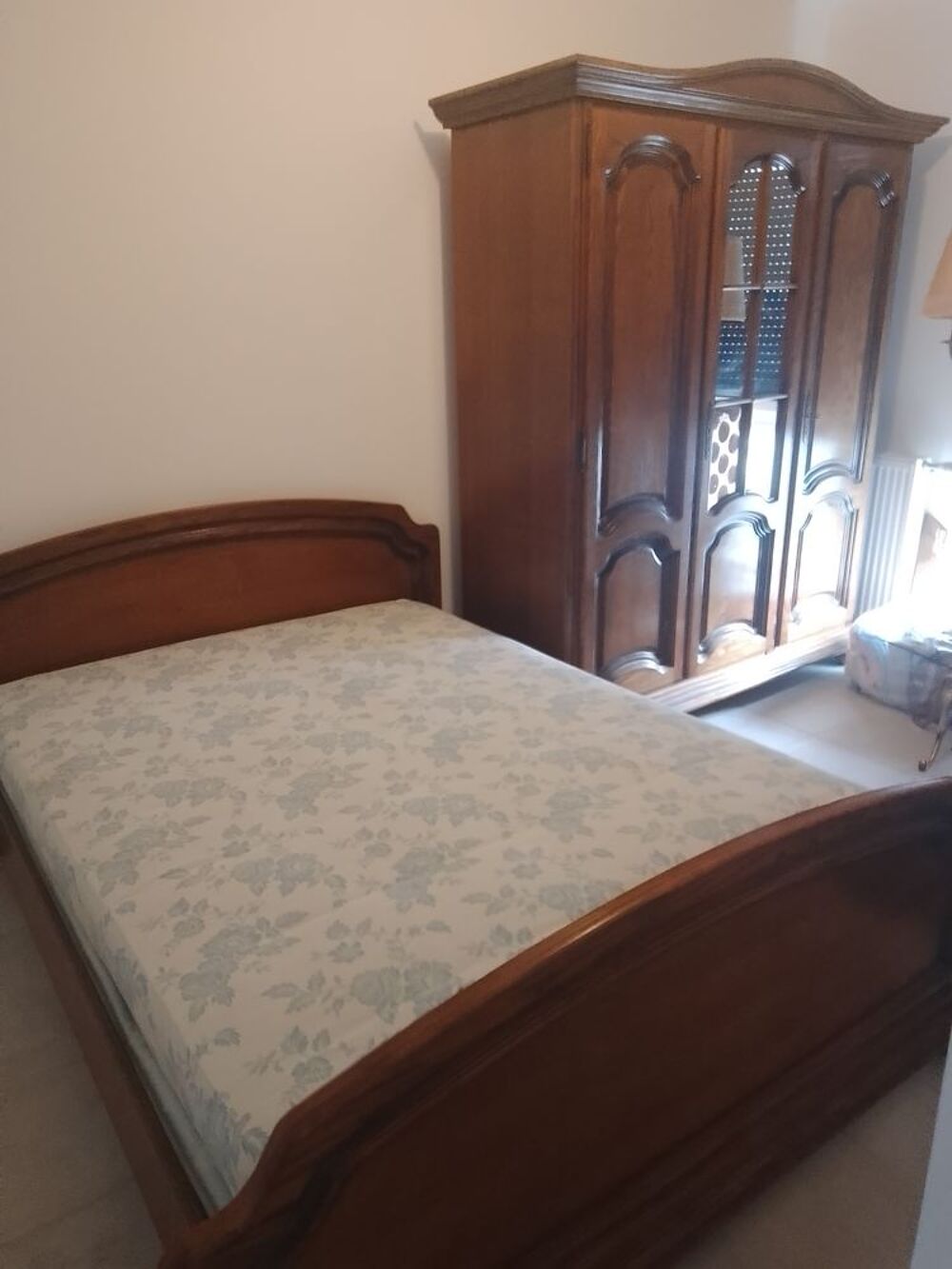 CHAMBRE A COUCHER Meubles
