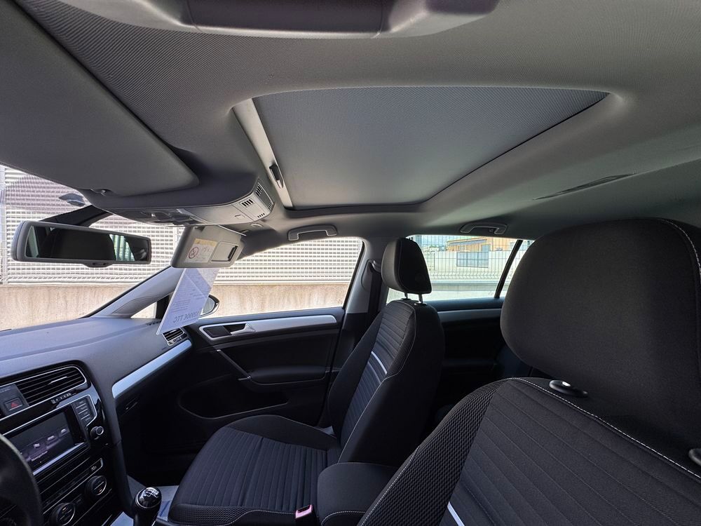 Golf 1.2 TSI 105 BlueMotion Technology Cup 2014 occasion 84290 Sainte-C&eacute;cile-les-Vignes