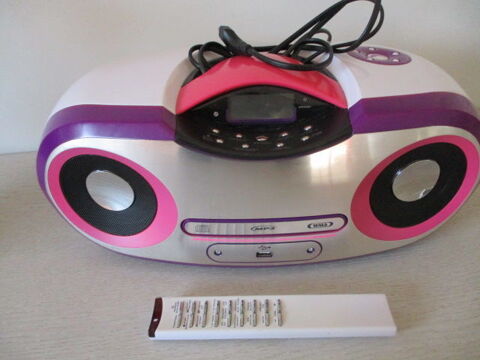 Boombox - Lecteur CD portable - CD/CD-R - USB - Radio FM enfants - Entrée  AUX-IN - Prise casque - Chaîne stéréo - Système compact - Rose vif (Pretty  Pink) : : High-Tech