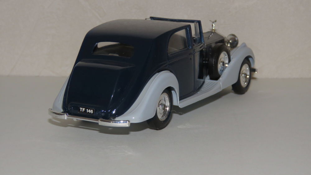 Voiture miniature Rolls Royce 