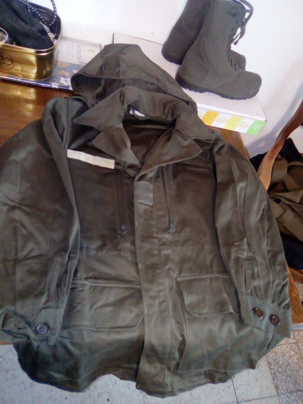 VESTE NEUVE ORIGINALE DE L'ARMEE FRANCAISE MODELE M 64 - Vêtements