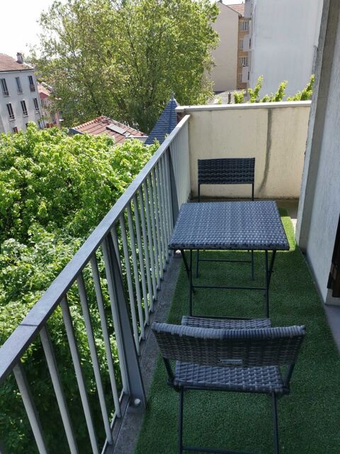   Studio Grand Balcon sans vis-  -vis Appartement - 1 pice(s) - 28 m