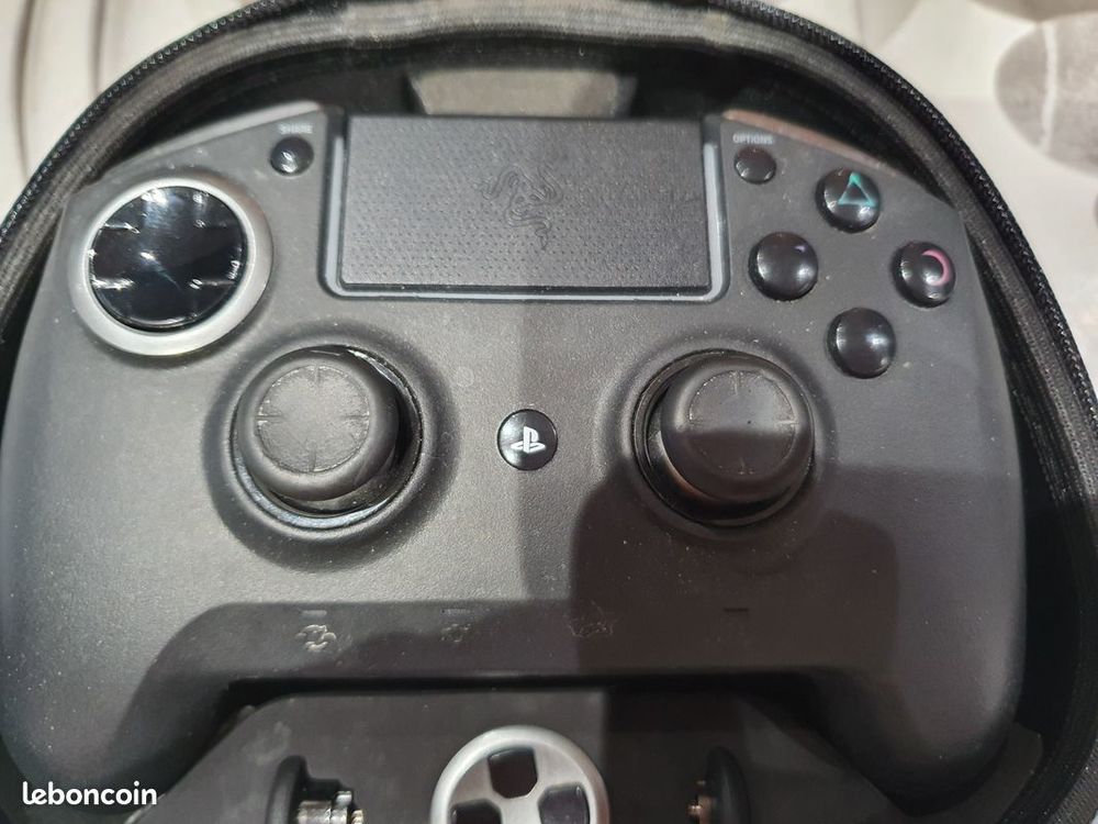 Manette RAIZER ULTIMATE Consoles et jeux vidéos