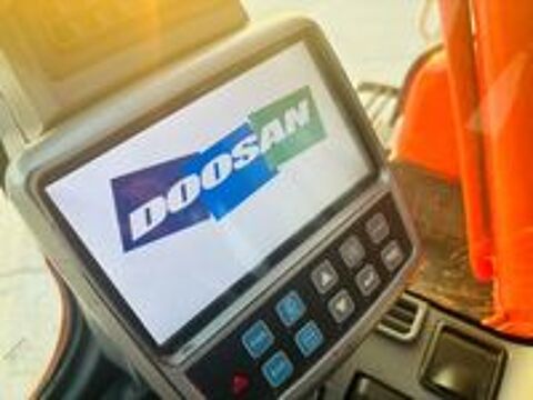   pelle 14 tonnes doosan 