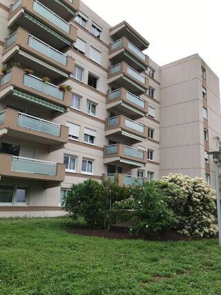  Appartement � louer 4 pi�ces 90 m�