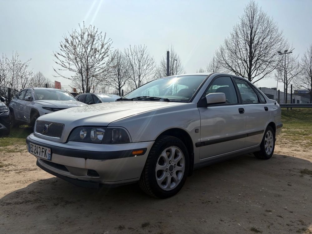 S40 1.9 D - 95 1999 occasion 95610 &Eacute;ragny