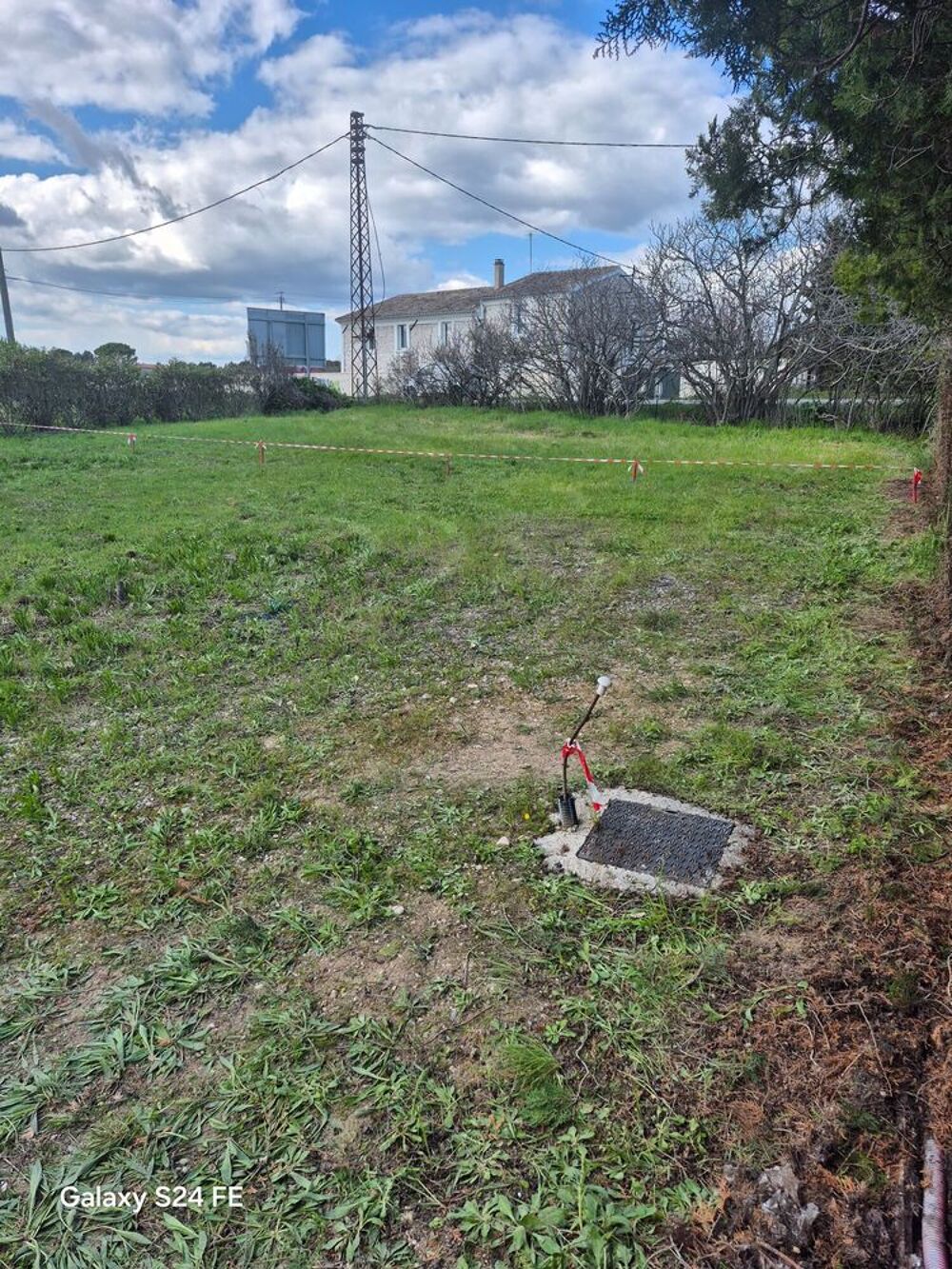 Vente Terrain Terrain constructible 713m2 proximité Aix-en-Provence Saint-cannat