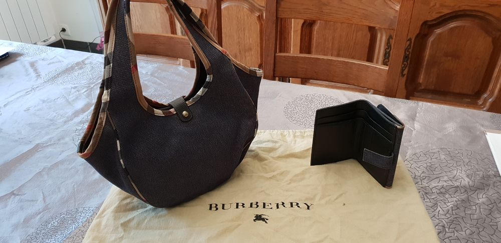 Maroquinerie burberry discount