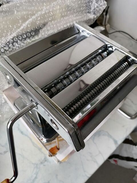 Machine pour fabriquer ses pâtes 15 Villejuif (94)