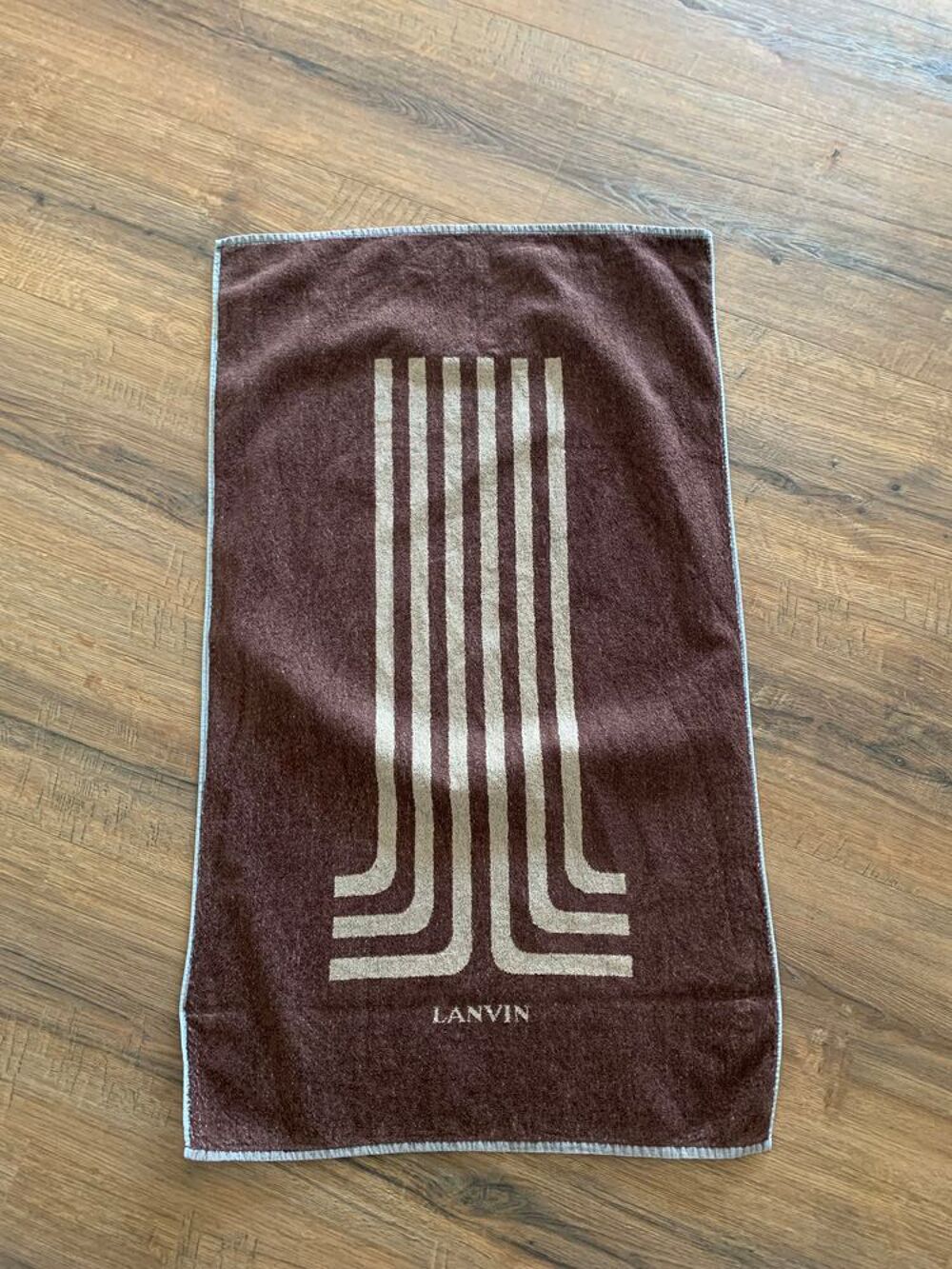 Serviette de toilette " Lanvin " Sports