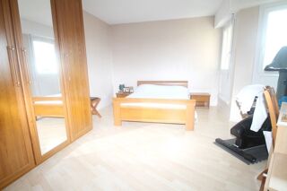  Appartement  vendre 5 pices 108 m