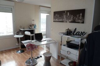  Appartement à louer 1 pièce 27 m²