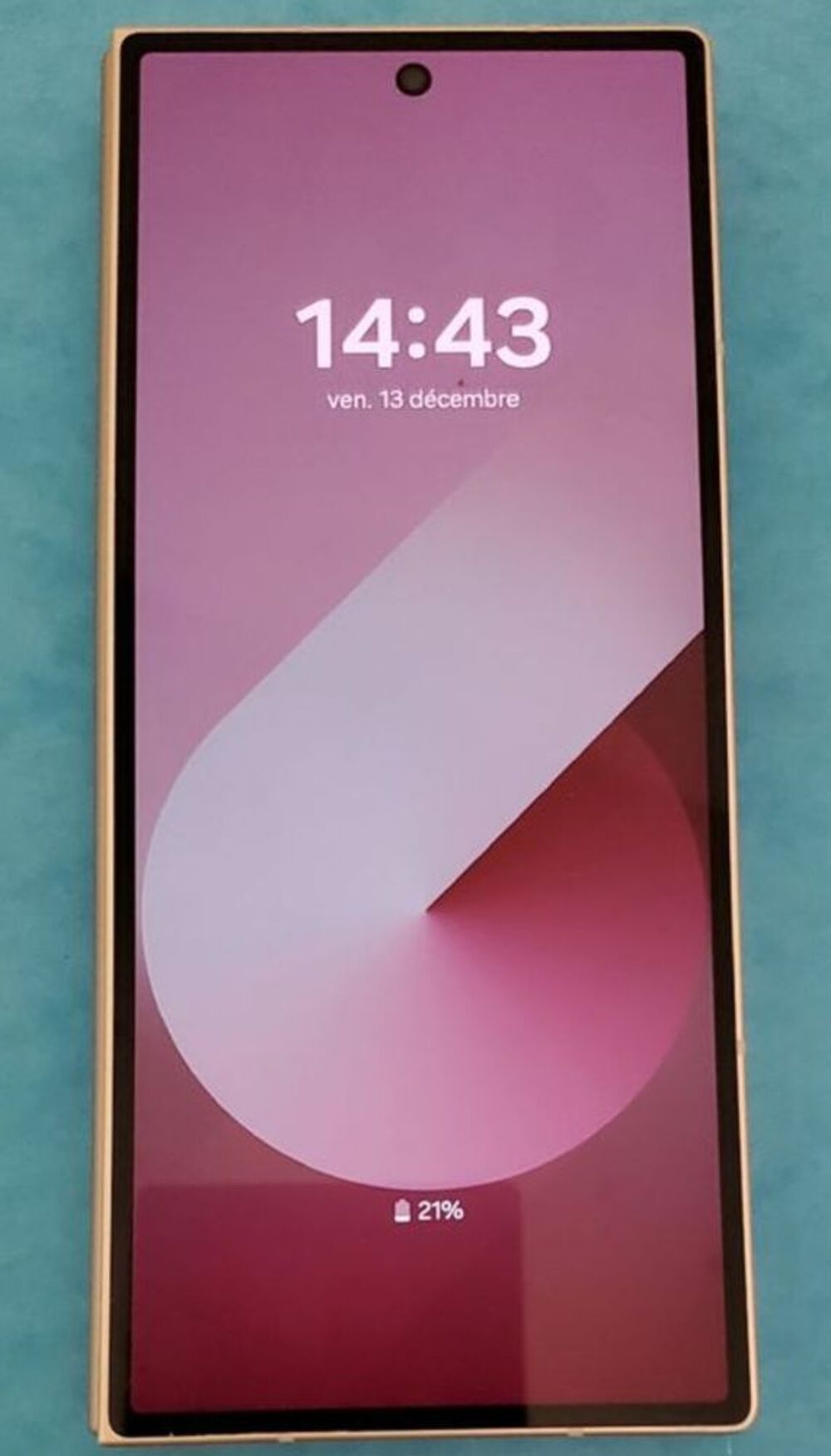 Samsung Galaxy Z Fold 6 - 256 Go - Rose - Parfait &eacute;tat Téléphones et tablettes