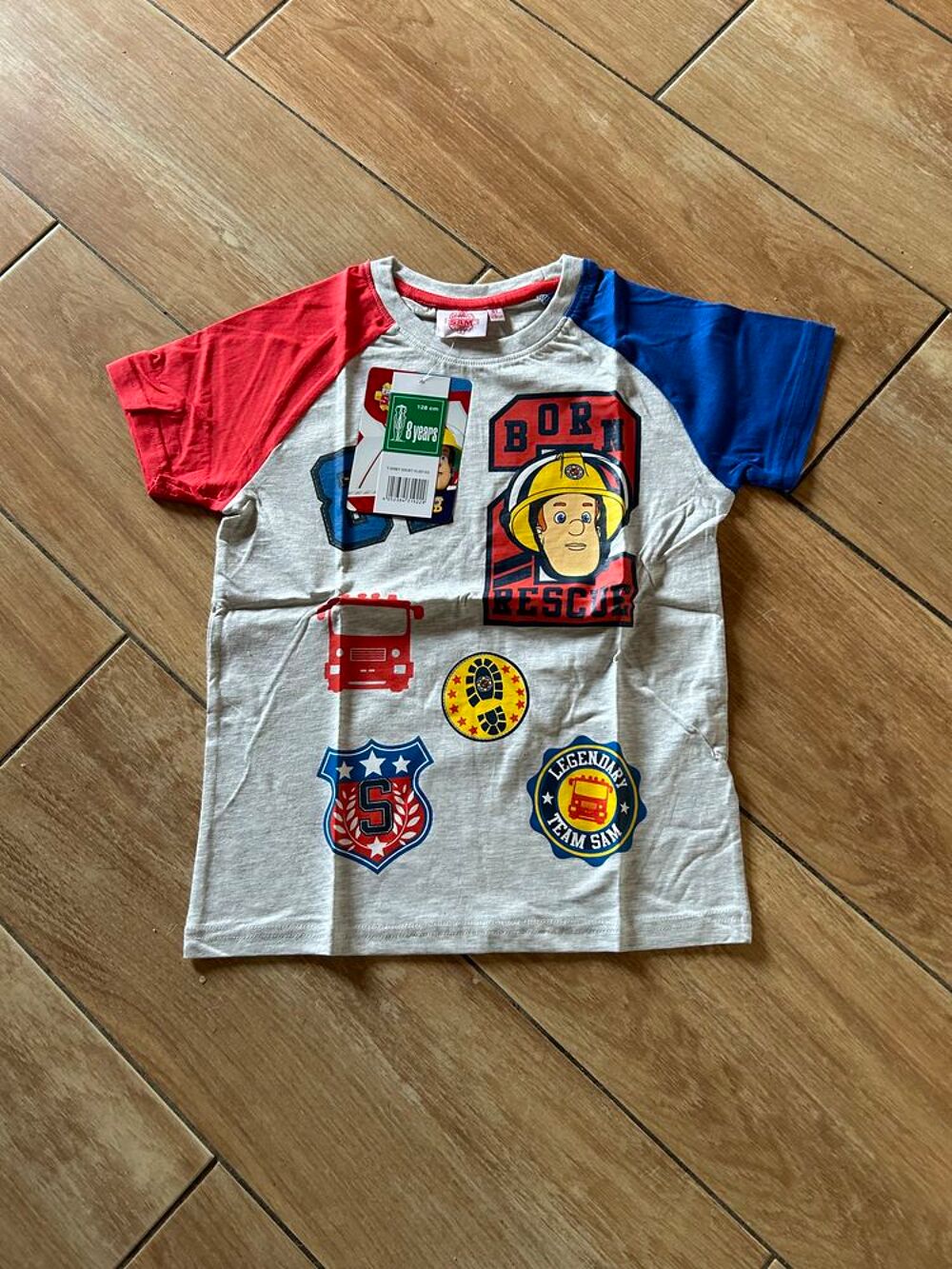 Suite &agrave; cessation d'activit&eacute; v&ecirc;tements neufs Vtements enfants