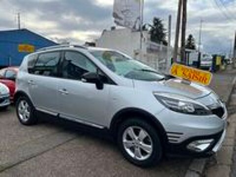 Scenic xmod Scenic Xmod dCi 110 Energy eco2 Bose Edition 2015 occasion 42700 Firminy