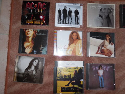 Divers CDS : AC-DC, U2, J. Lopez, S.McLachlin TBE 4 Neuville-de-Poitou (86)