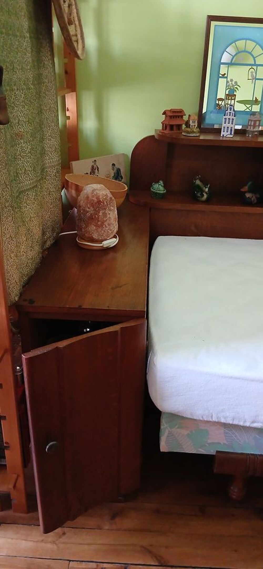 Ensemble vintage lit + table + commode Meubles