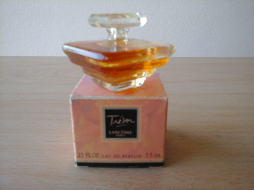 MINIATURES DE PARFUM 