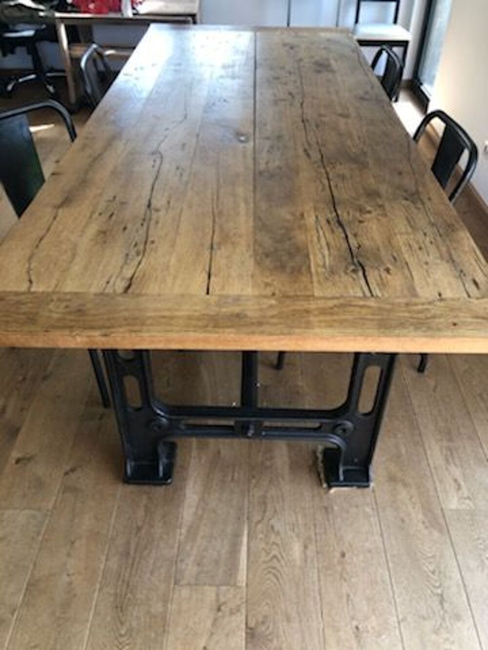 Table ch&ecirc;ne massif type industriel Meubles