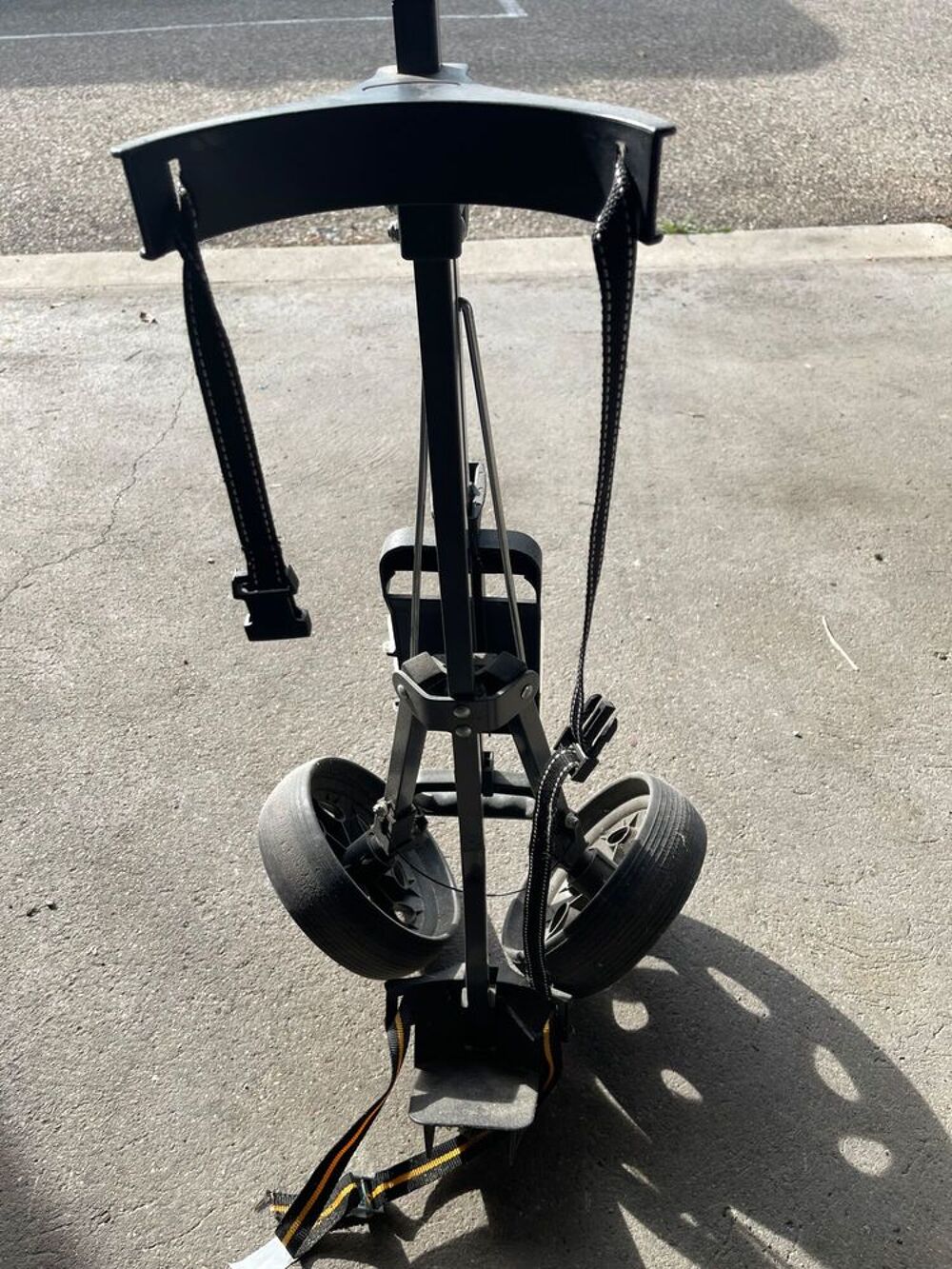 CAUSE DEMENAGEMENT chariot pour transport du sac de cl Sports