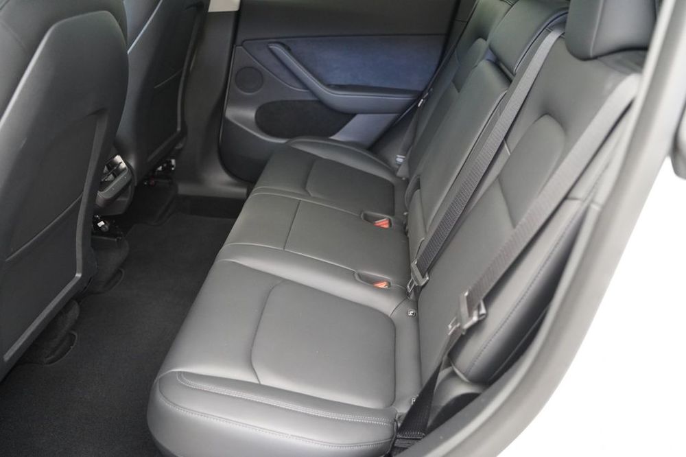 Model Y MODEL Y Performance Dual Motor AWD 2021 occasion 69007 Lyon